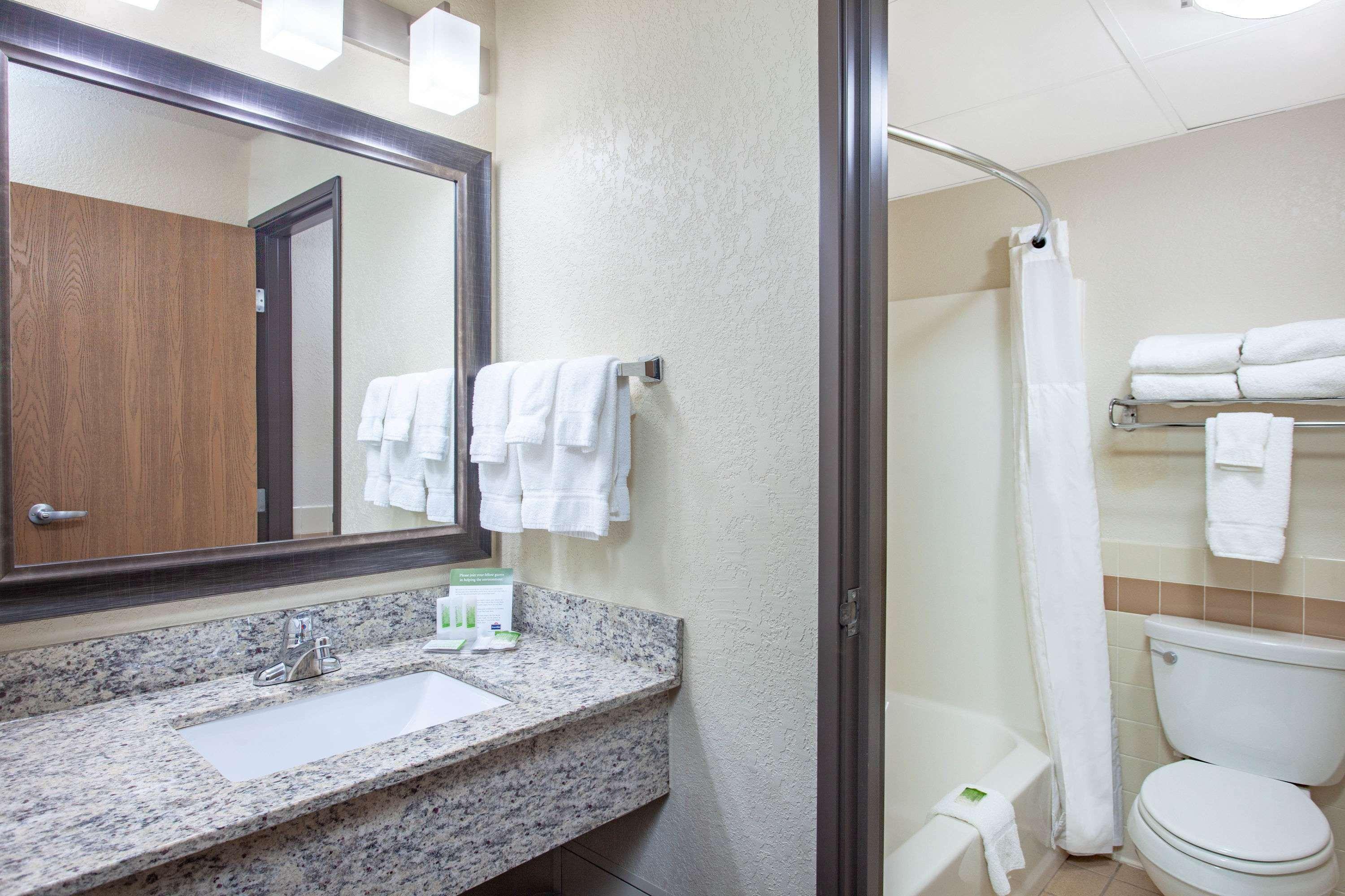 Americinn By Wyndham Mankato Event Center Near Msu Kültér fotó